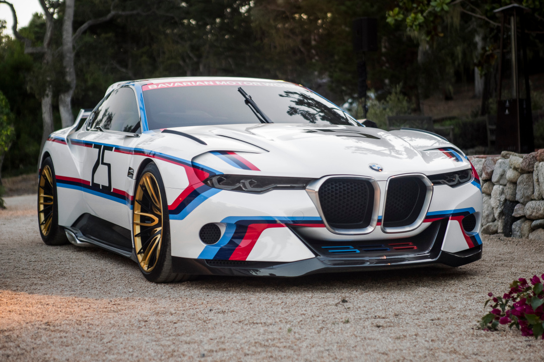 SMALL_P90194166_highRes_bmw-3-0-csl-hommage-